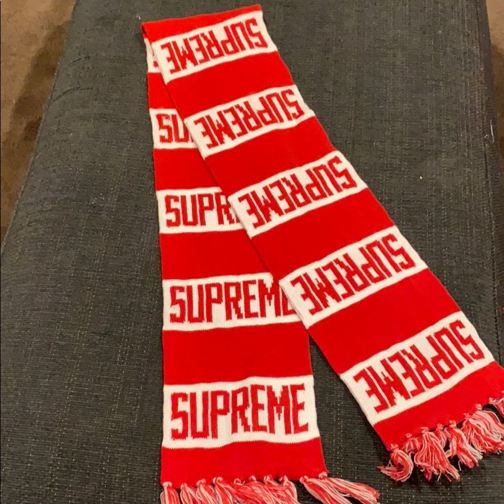 Supreme Scarf